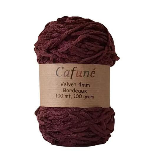 Cafuné Bordeaux Velvet Yarns at DecoDeb